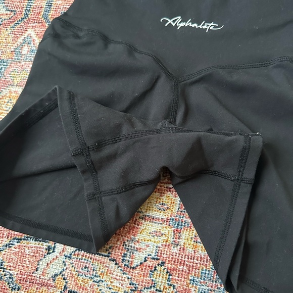 Alphalete crossover surface shorts - Picture 3 of 3